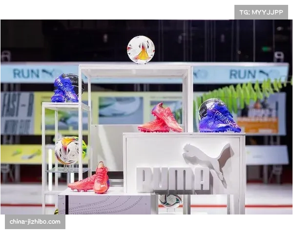 法国足球博物馆开设新展区,展示百年来射门技术与足球科技的演变